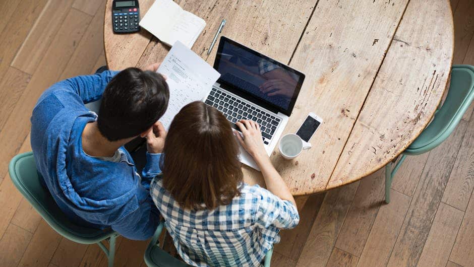 Trouver sa banque en ligne en vérifiant les critères principaux
