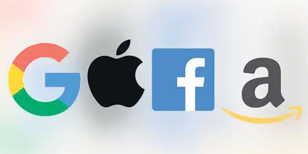 Logo représentant les quatre entreprises les plus puissantes du monde de l'internet