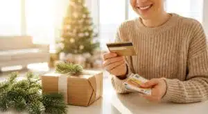 Banque en ligne : cette carte gratuite + 250€ avant Noël banque-en-ligne-cette-carte-gratuite-250-avant-no-l